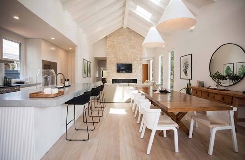 Pearl Beach House | Moso House with Heated Pool, Sauna + Cold Plunge
