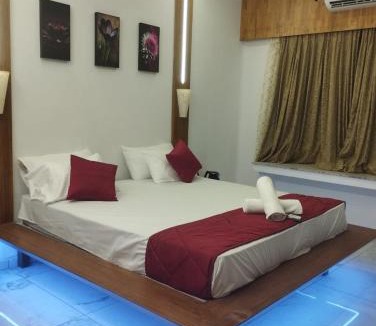 Khattalwada Hotel | Motel Park Inn