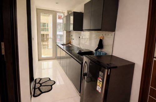 Zirakpur Apartment | MotherHood Nest-10min αwαy from Airport