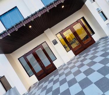 Rupnagar Hotel | Mount Green Hotel Bharatgarh