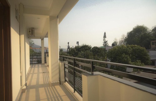 Tapovan Hotel | Mount Valley Mama Cottage