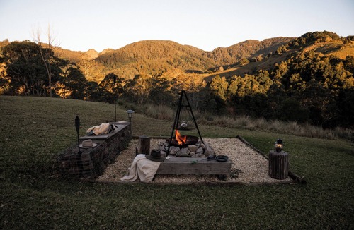 Toms Creek Resort | Mountain Dome combines luxury and comfort with sweeping views of the hinterlands