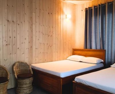 Rishop House | Mountain Pine Vista By ZIVO Homestay