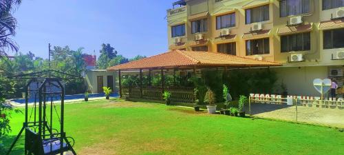 Lonavala Hotel | Mountview Resort
