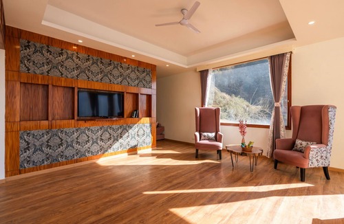 Jagatsukh Hotel | Moustache Select Manali