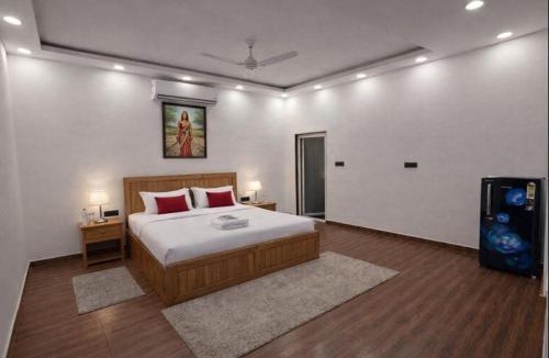 Faridabad Apartment | Mud Meadows - Peace and Tranquility 3br Farm