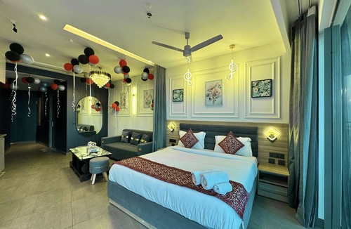 Noida Apartment | Mulberry Homes Supernova
