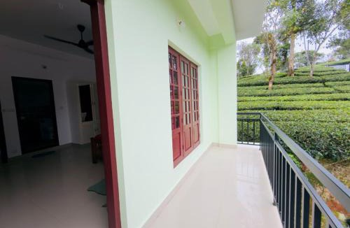 Kunchithanny Villa | Munnar Tea Haze Cottage