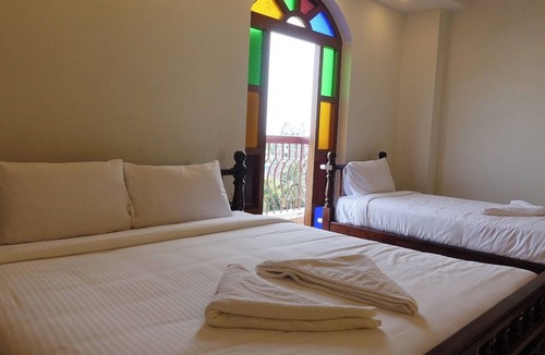 Thirukadaiyur Hotel | Nagarathar Nest