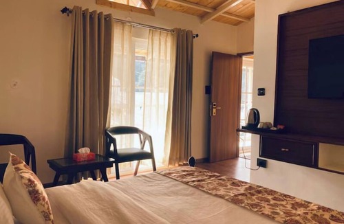 Mallital Cabin | NAINA LODGE