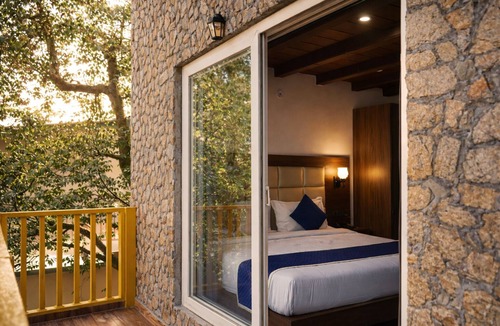 Tallital Hotel | Naini Jungle Retreat