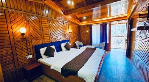 Nainital Hotel | Nainital Hill View Boho