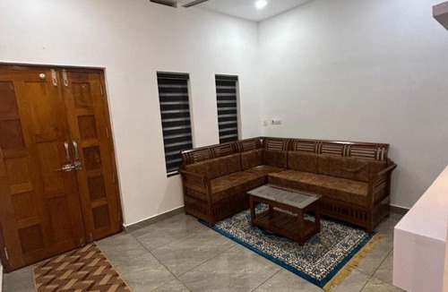 Kalpetta House | Naise villa