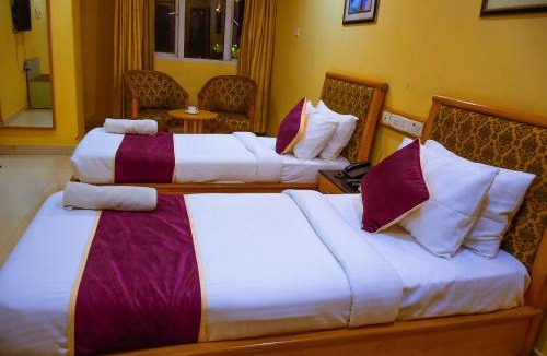 Perambur Purasavakam Hotel | Naksha Tree Hotels - Mogappair
