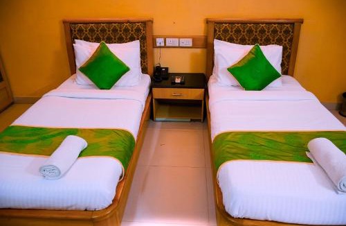 Perambur Purasavakam Hotel | Naksha Tree Hotels - Mogappair