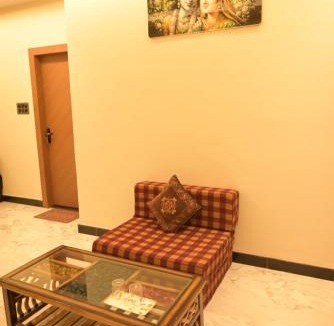 Lanka House | Nandi Niwas I Luxury Stay Near Sankat Mochan