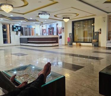 Aklera Hotel | Narayan resort and restaurant