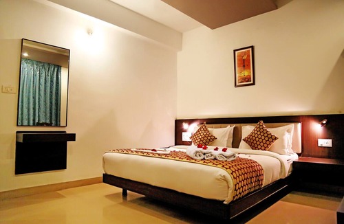 Udaipur City Centre Hotel | Narayans Leela Inn By SGOH