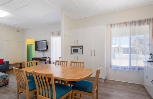 North Haven House | Naroon - 3 Bedroom holiday home in North Haven, close to beach and river
