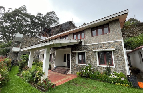 Kodaikanal Villa | Nashika Villa by evaddo stays