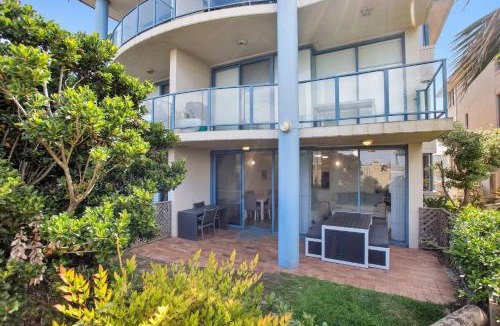 Hawks Nest House | Nautilus 2 Ground Floor Apartment