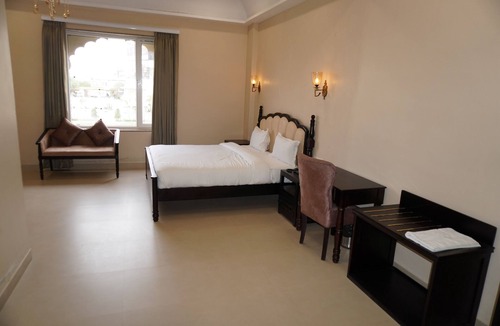 Rajawas Hotel | Neendar Heritage Resort