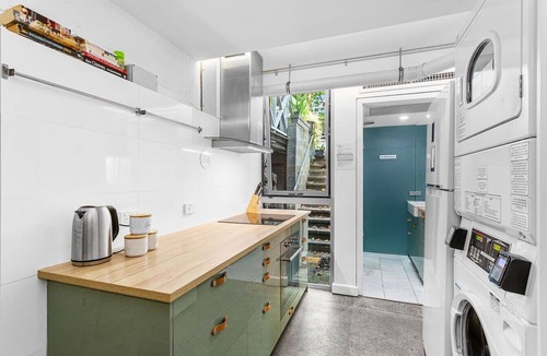 Perth Bed & Breakfast | Nest on Newcastle – T3