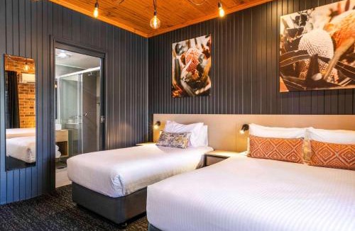 Dubbo Hotel | Nightcap at Macquarie Inn