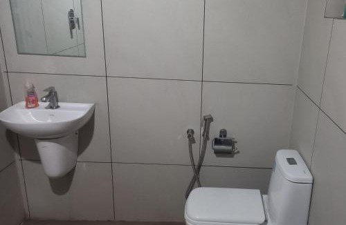 Thrissur Apartment | Niks homestay B