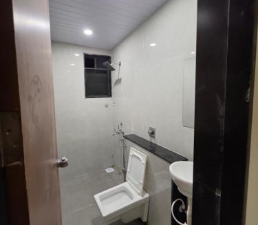 Pandharpur Hotel | NilayInn