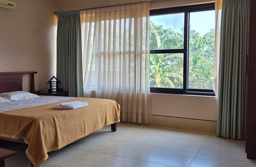 Tenkasi Hotel | Nirmala's Farm House