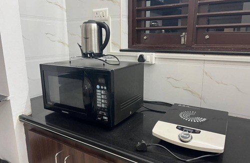 Bhuj House | Nisarg Homestay with Kitchen