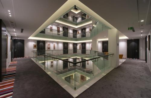 Alkapuri Hotel | Nivasana Residences Vadodara