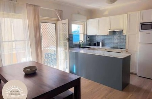 Cronulla Apartment | North Facing Seaside Apartment