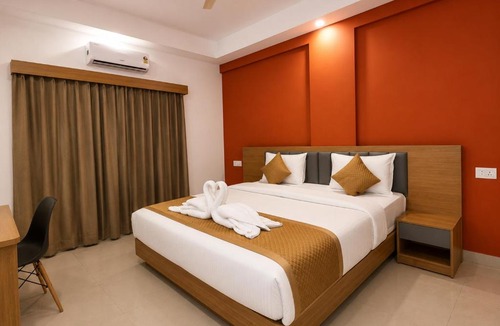 Nedumbassery Hotel | Nova Alhind Airport Hotel