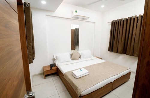 Rajkot Hotel | Nova Sahaj Residency