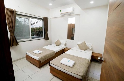 Rajkot Hotel | Nova Sahaj Residency