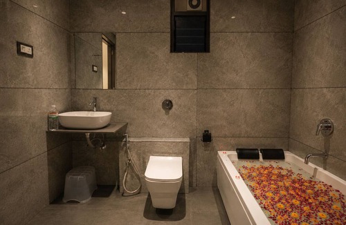Rajkot Hotel | Nova Swet Kamal Residency