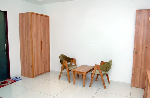 Rajkot Hotel | Nova Yashraj Hotel