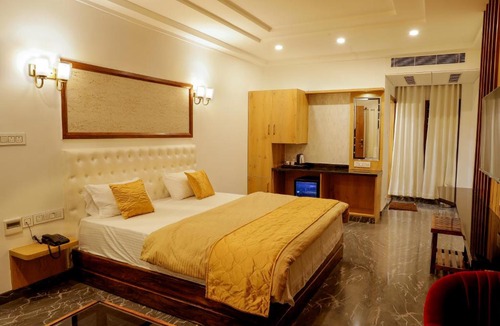 Banashankari Hotel | NTS Nirvana Suites
