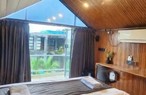 Arpora Hotel | Nyast Valley Resort
