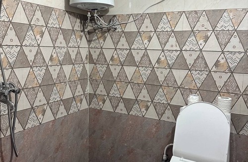 Kharsali Hotel | Oakwood Homestay