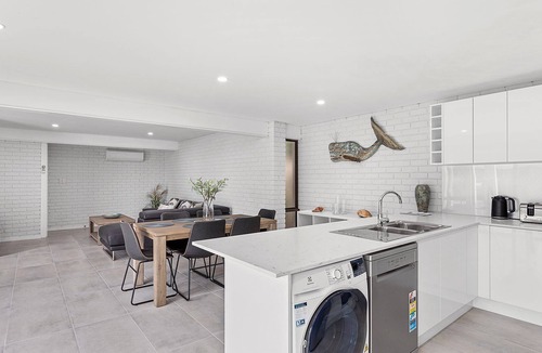Corlette Apartment | Oasis by the pool at Corlette