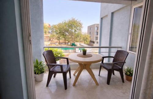 Rau Villa | Oasis Fun Villa - Pet Friendly Cafe