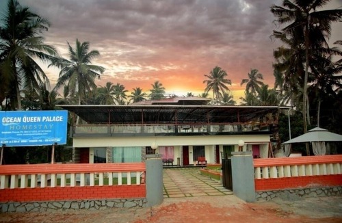 Poovar House | Ocean Queen Palace Poovar – Luxurious Queen Room with Private Balcony