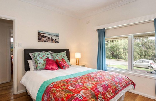 Anglesea House | Ocean Sounds - Anglesea
