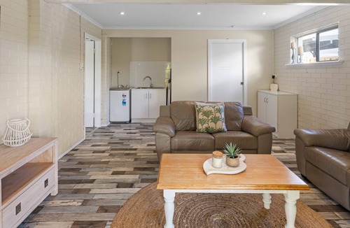 Scotts Head House | Ocean Vibes - Your Ultimate Scotts Head Coastal Escape