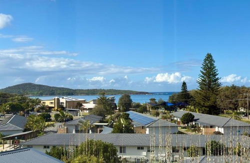 Fingal Bay House | Ocean View Oasis at Fingal Bay