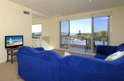 Fingal Bay House | Ocean View Oasis at Fingal Bay