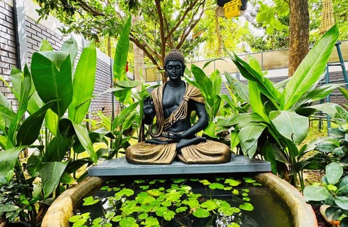 Ramanagara Villa | Oh-Bali Villa by Travent Mug